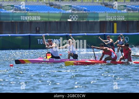 Tokio, Japan. August 2021. Sebastian BRENDEL/Tim HECKER (`s), Action, Kanusprint, Kanusprint, Männer Kanu Doppel 1000m am 3. August 2021, Sea Forest Waterway. Olympische Sommerspiele 2020, ab 23.07. - 08.08.2021 in Tokio/Japan. Quelle: dpa picture Alliance/Alamy Live News Stockfoto